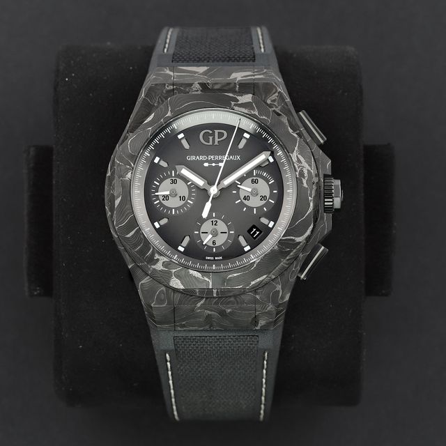 Girard Perregaux Laureato 81060-41-3222-1CX Image 2